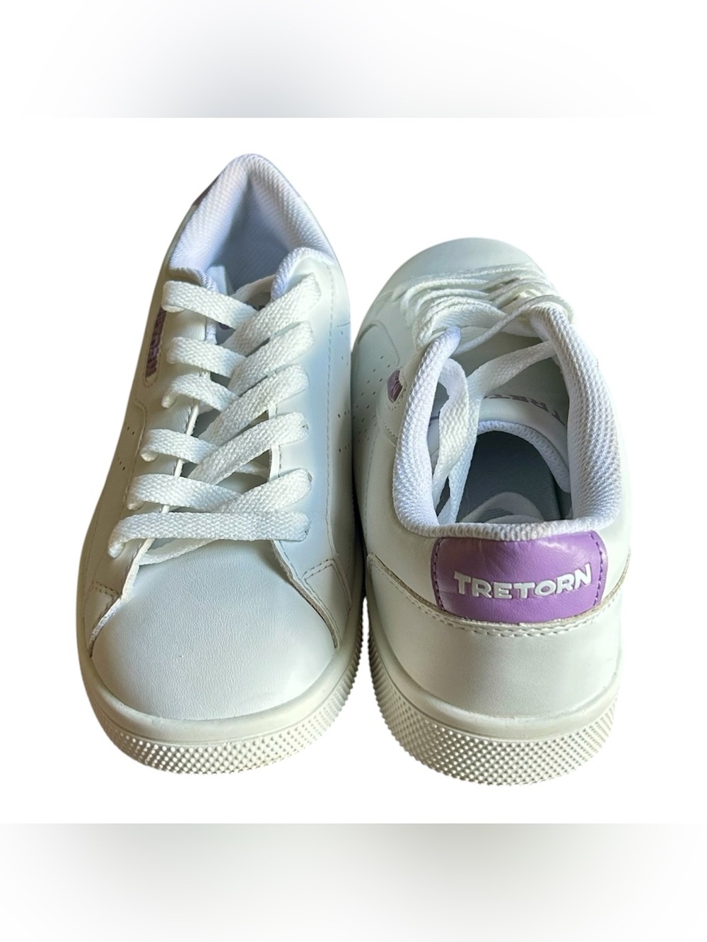 Tretorn Women’s Center Court Sneakers Shoes White Lavendar Laces Comfort Sz 7